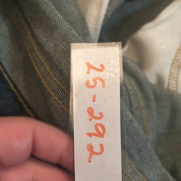 Blue Levi's 511 Jeans - Picture 5 of 5